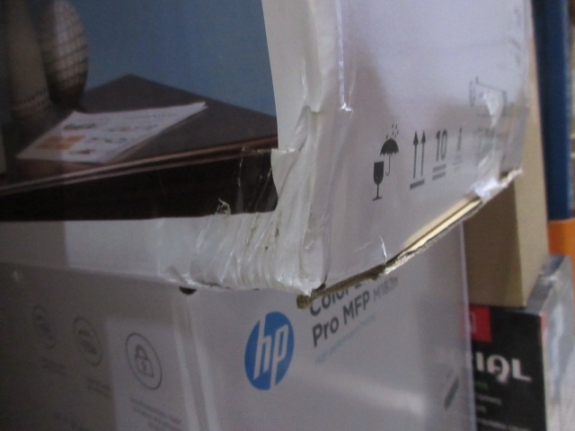 Многофункциональное устройство HP Color LaserJet Pro MFP M182n (p/c/s ,A4, 16ppm, 256Mb, USB, Fast Ethernet10/100 Base-TX,1 tray 150, cartridge 800&700 cmy in box, Repl. T6B70A) (7KW54A#B19) (незначительное повреждение коробки) Многофункциональное устройство HP Color LaserJet Pro MFP M182n (p/c/s ,A4, 16ppm, 256Mb, USB, Fast Ethernet10/100 Base-TX,1 tray 150, cartridge 800&700 cmy in box, Repl. T6B70A) (7KW54A#B19) (незначительное повреждение коробки)