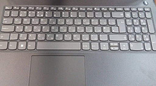 Ноутбук Lenovo V15 G4 IRU 15.6" FHD, Intel Core i5-13420H, 8Gb, 512Gb SSD, no OS, черный