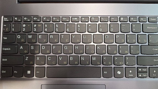 Ноутбук Lenovo V15 G5 IRL 15.6" FHD, Intel Core i5-13420H, 8Gb, 512Gb SSD, no OS, серый Ноутбук Lenovo V15 G5 IRL 15.6" FHD, Intel Core i5-13420H, 8Gb, 512Gb SSD, no OS, серый