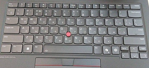 Ноутбук Lenovo Thinkpad X1 Carbon G13 14" WUXGA IPS touch, Intel Core Ultra 7 255U, 32Gb, 1Tb SSD, FHD RGB IR Cam, Win11 Pro (ENG), черный