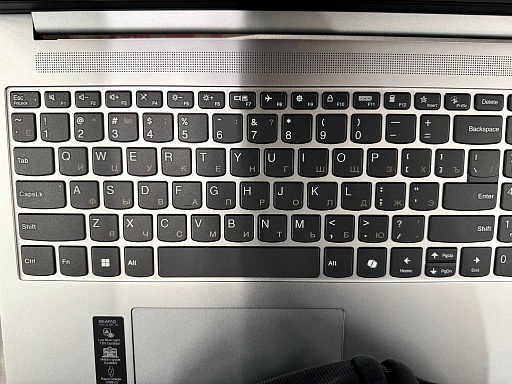 Ноутбук Lenovo IP5 Slim 16IMH9 16" WUXGA IPS, Intel Ultra 5 125H, 16Gb, 512Gb SSD, no OS, серый (83DC00AVIN)*