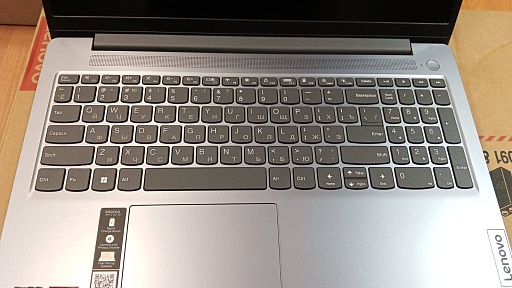 Ноутбук Lenovo IP3 Slim 15AMN8 15.6" FHD IPS, AMD R5-7520U, 16Gb, 512Gb SSD, no OS, серый (82XQ00XBSA)* Ноутбук Lenovo IP3 Slim 15AMN8 15.6" FHD IPS, AMD R5-7520U, 16Gb, 512Gb SSD, no OS, серый (82XQ00XBSA)*